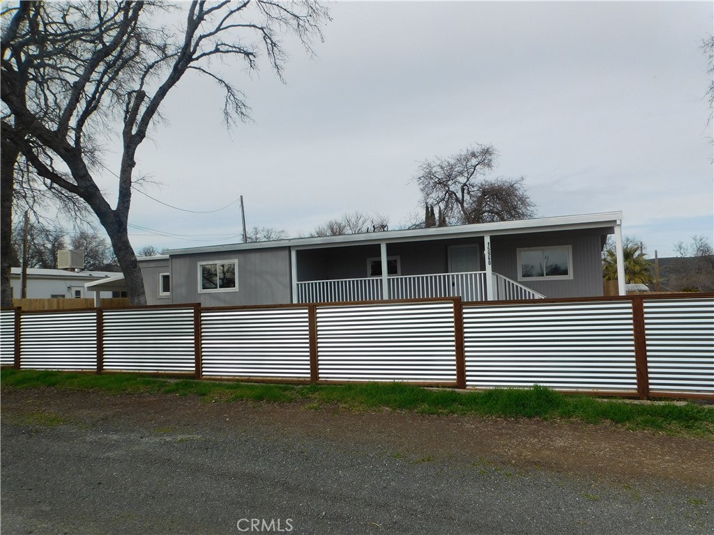 15960 20th Avenue Property Photo