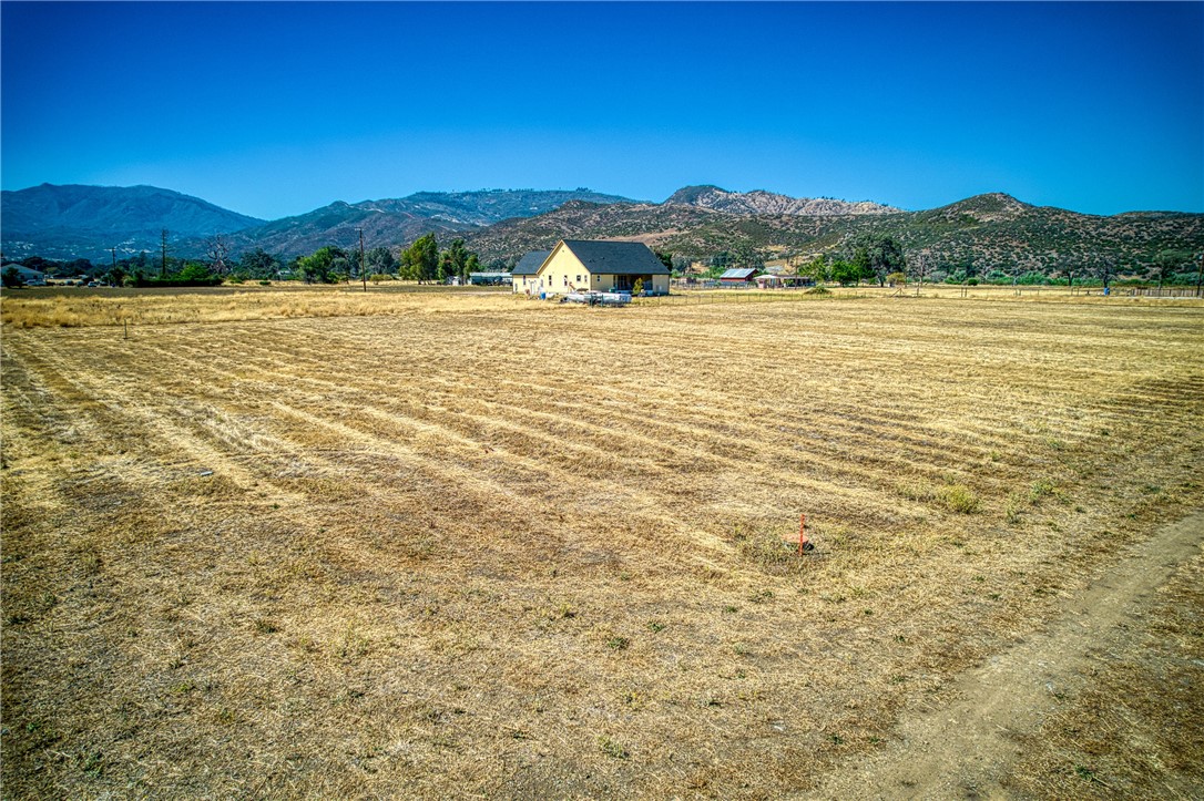 20781 Santa Clara Avenue Property Photo