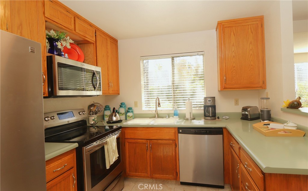 110 Marina Dr N Property Photo 8