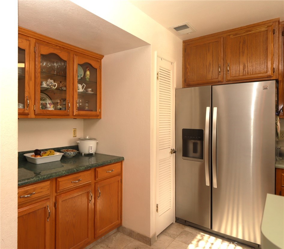 110 Marina Dr N Property Photo 9