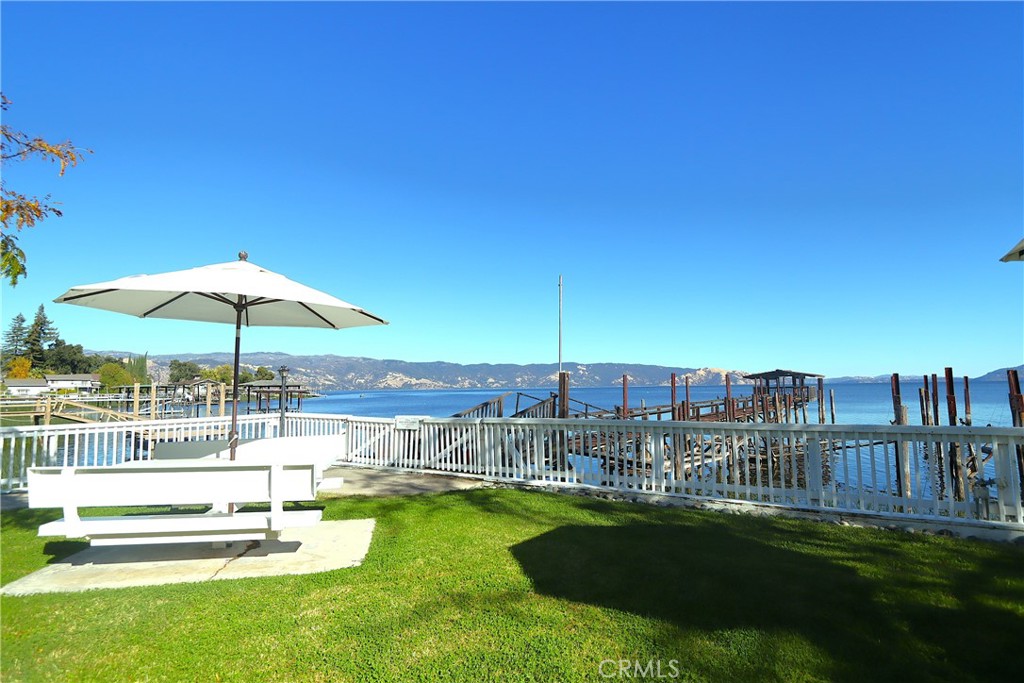 110 Marina Dr N Property Photo 26