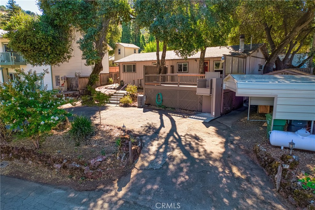 6545 Hohape Avenue Property Photo 6
