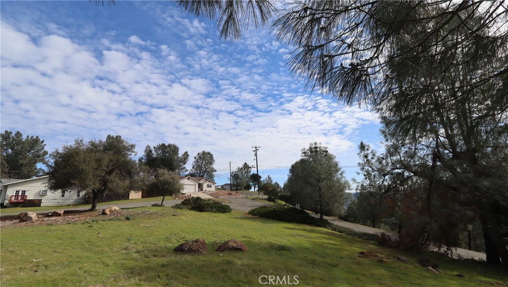 4641 Hawaina Way Property Photo 9