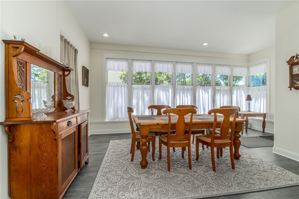 275 Armstrong Street Property Photo 13