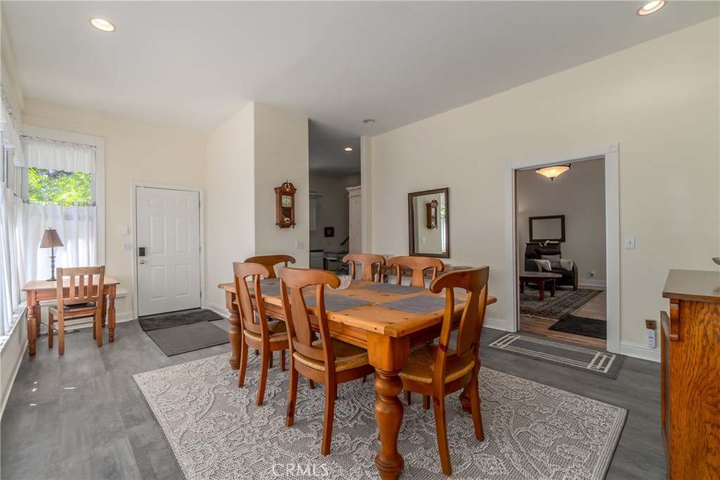 275 Armstrong Street Property Photo 14