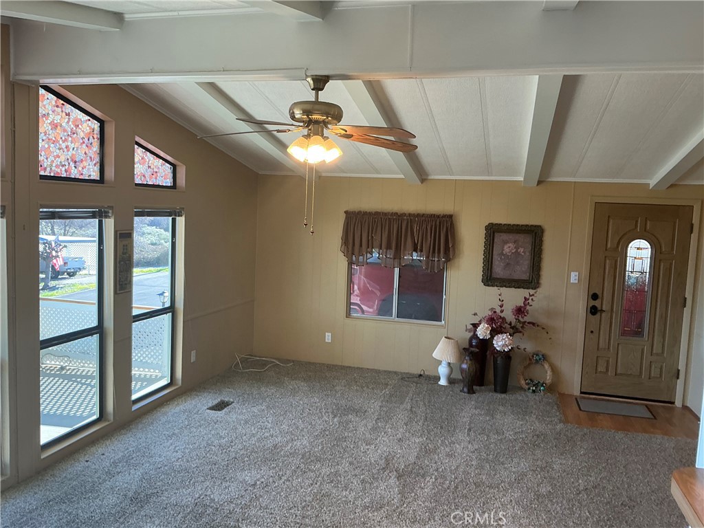 5830 Robin Hill Dr 41 Property Photo 5