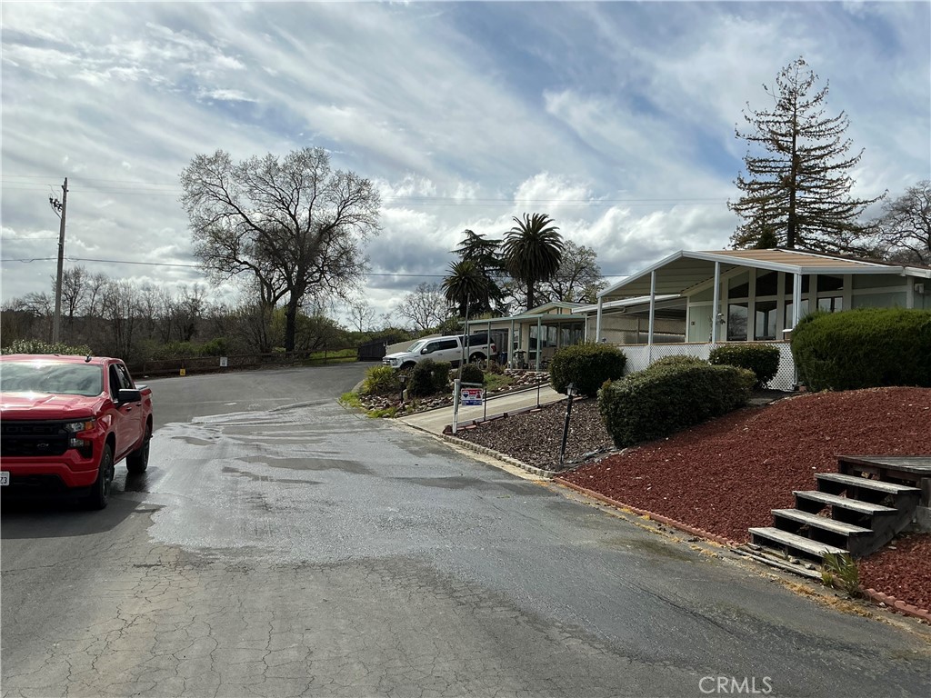 5830 Robin Hill Dr 41 Property Photo 39