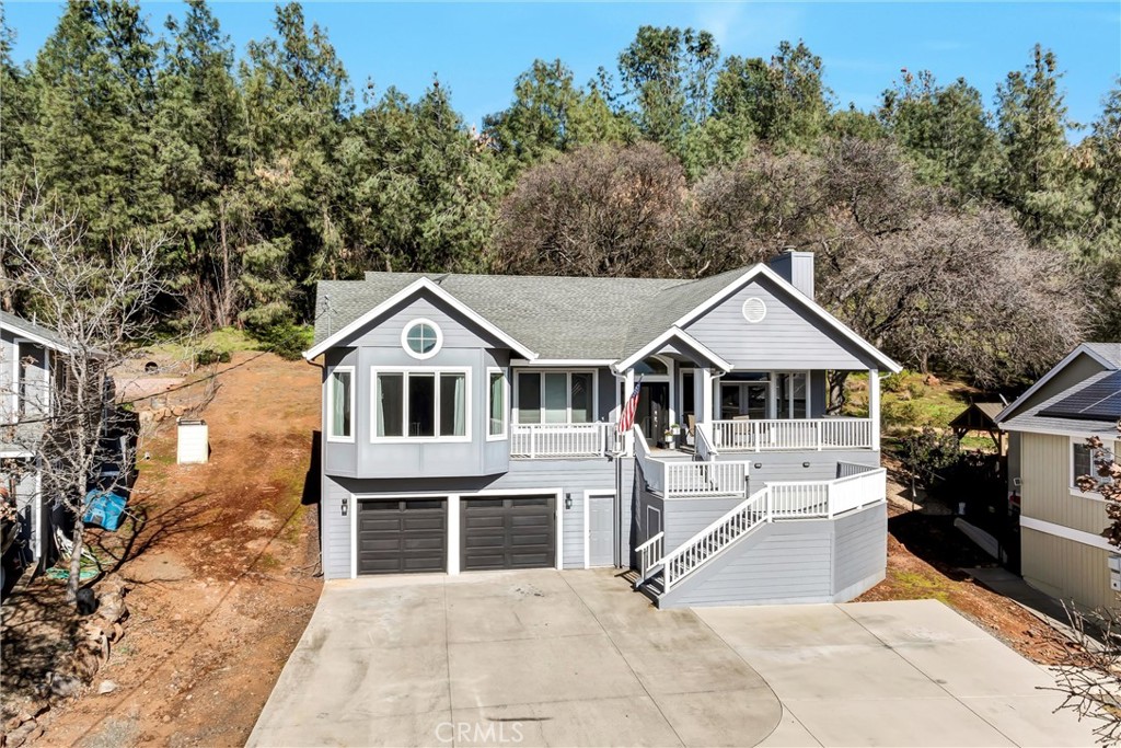 18700 Oak Grove Road Property Photo