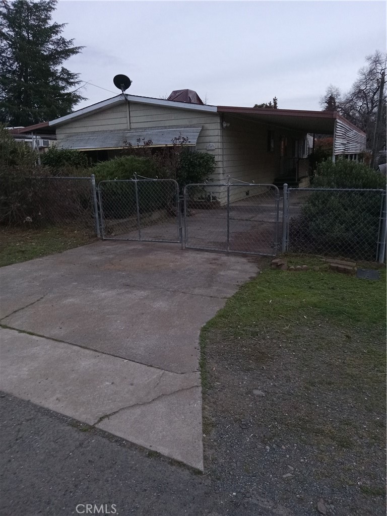 5937 Grove Street Property Photo