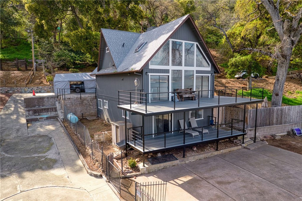 5798 Sunrise Drive Property Photo 4