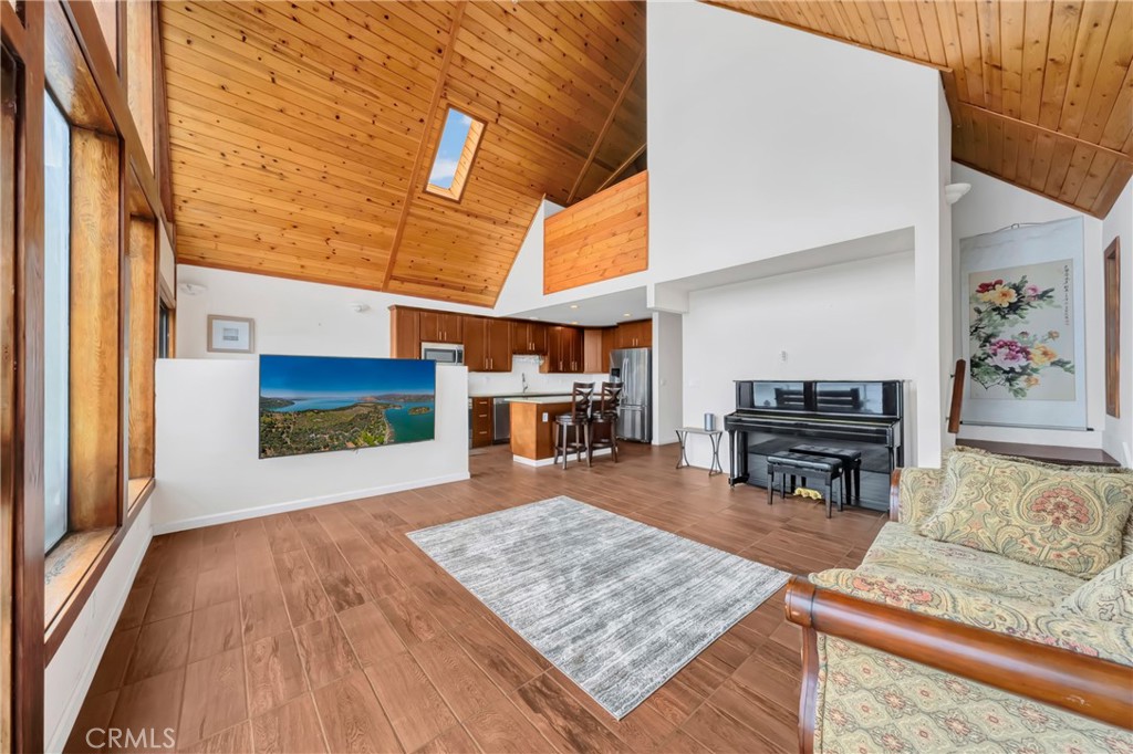 5798 Sunrise Drive Property Photo 10