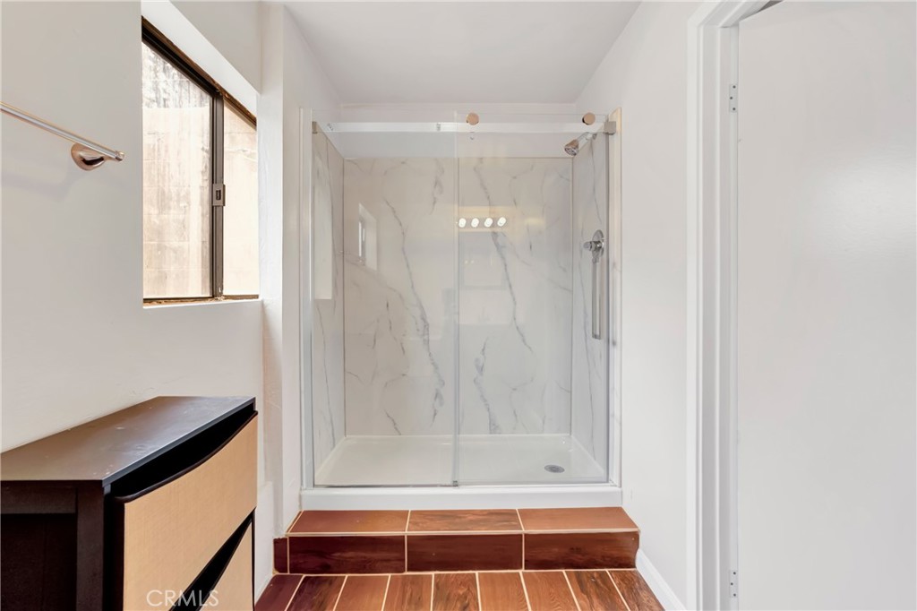 5798 Sunrise Drive Property Photo 29