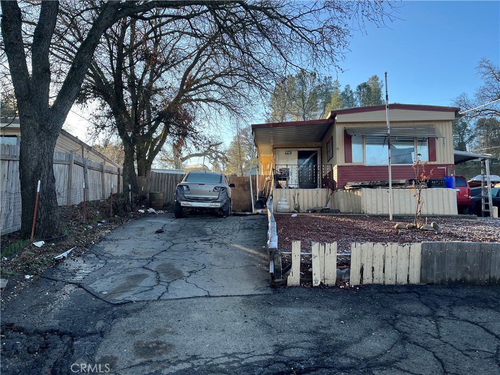 9582 Bell Avenue Property Photo