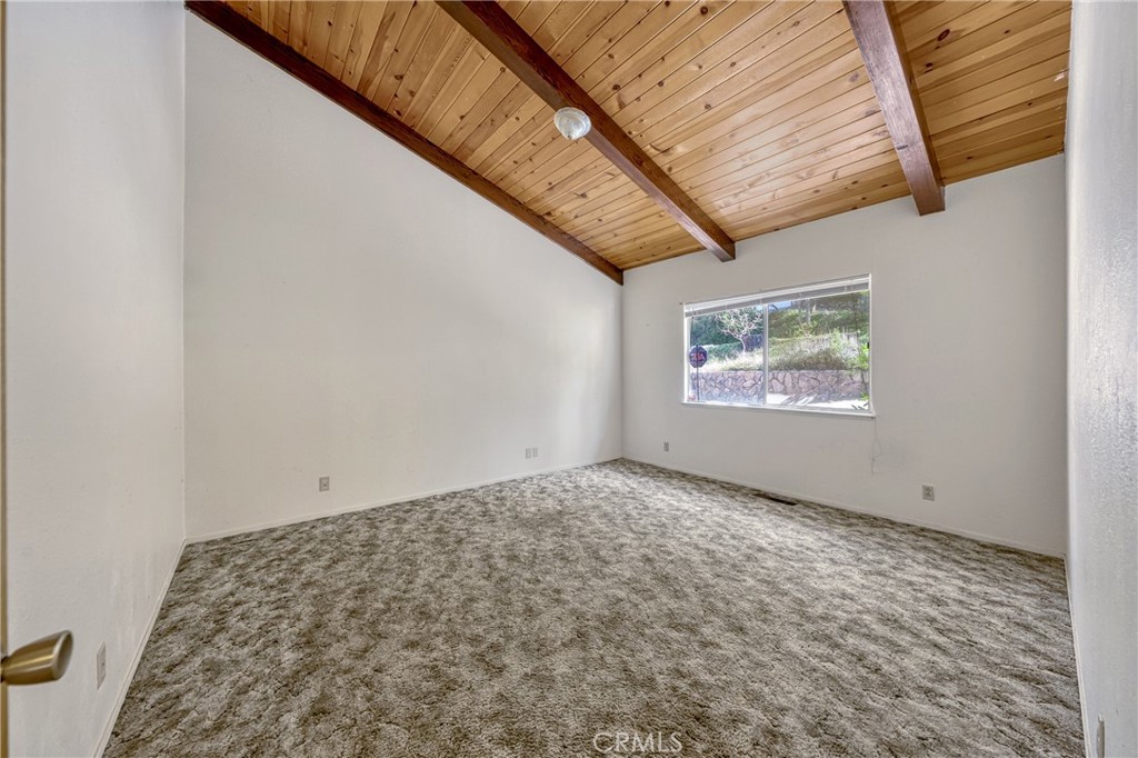 16345 Tee Road Property Photo 19
