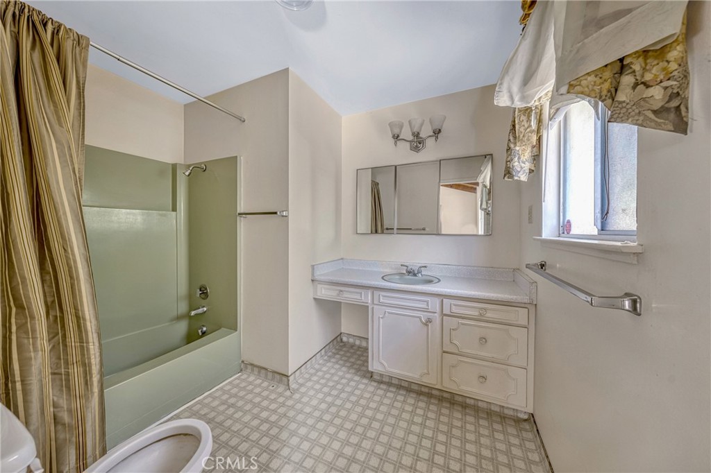16345 Tee Road Property Photo 24