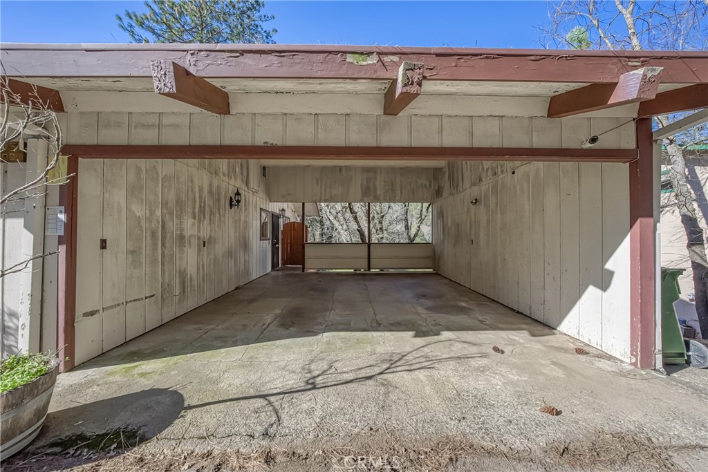 16345 Tee Road Property Photo 44