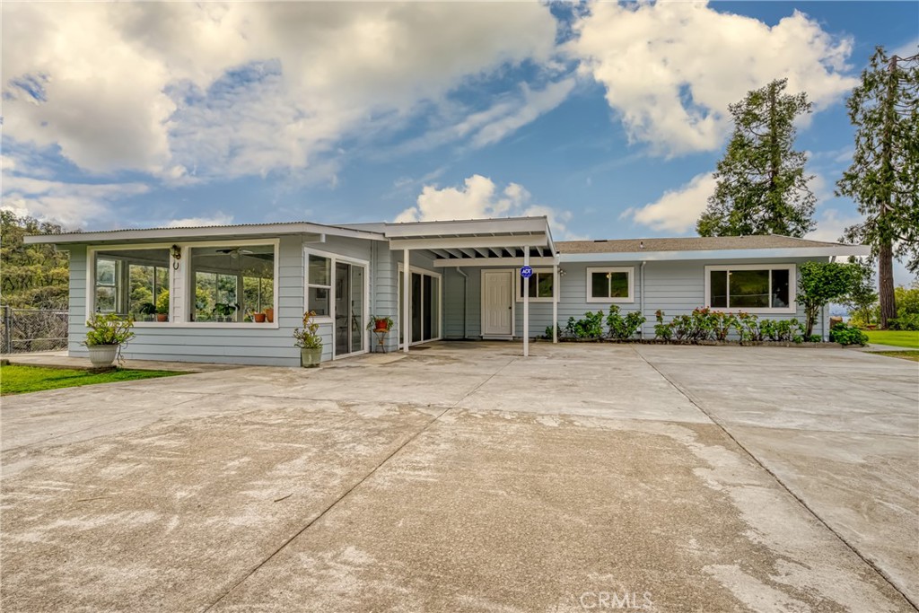 Real Estate Main Image