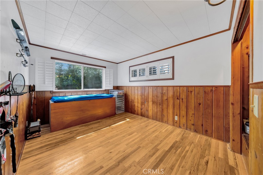 2637 Lakeshore Boulevard Property Photo 49