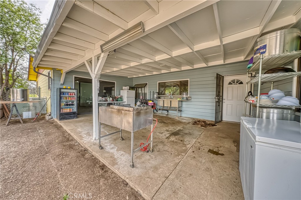 21720 S State Highway 29 Property Photo 5