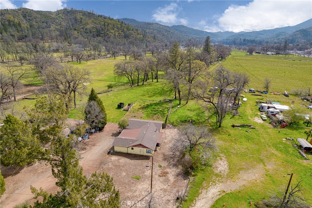 21720 S State Highway 29 Property Photo 11