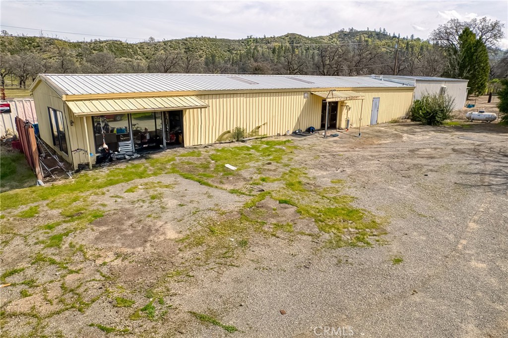 21720 S State Highway 29 Property Photo 31