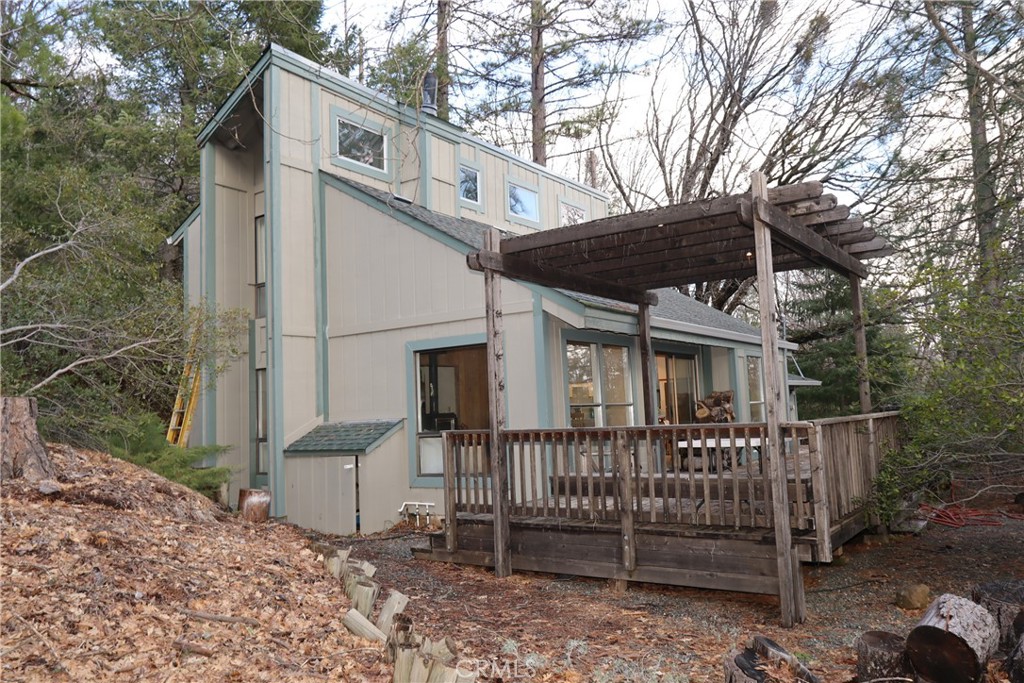 Loch Lomond Real Estate Listings Main Image