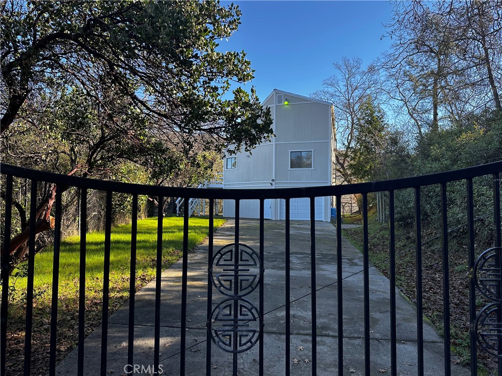6963 Panoramic Drive Property Photo 1