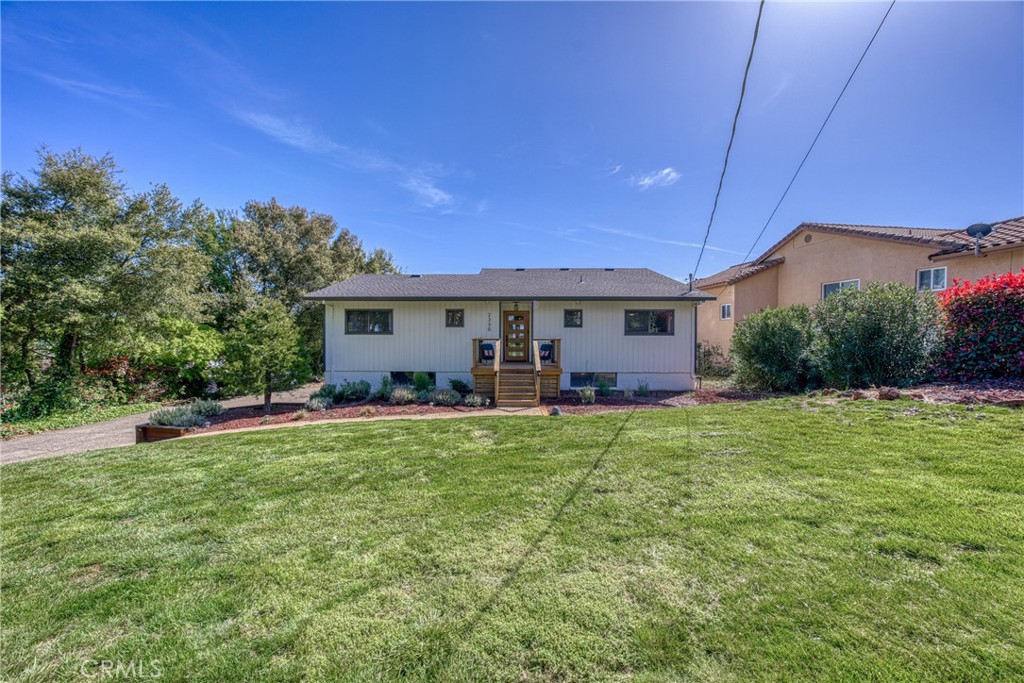 2330 Westlake Drive Property Photo 8