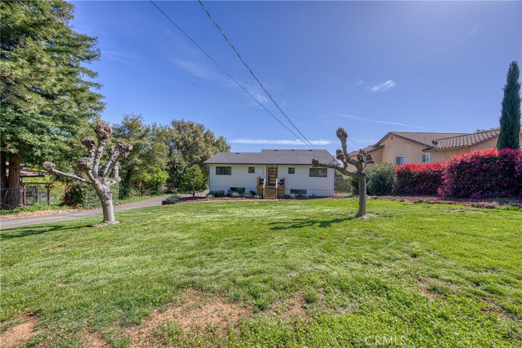 2330 Westlake Drive Property Photo 11