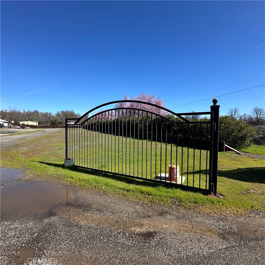 1335 Mountview Road Property Photo 3