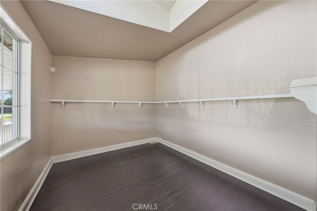1335 Mountview Road Property Photo 14