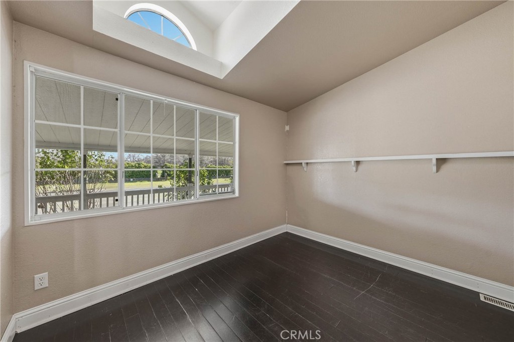 1335 Mountview Road Property Photo 15