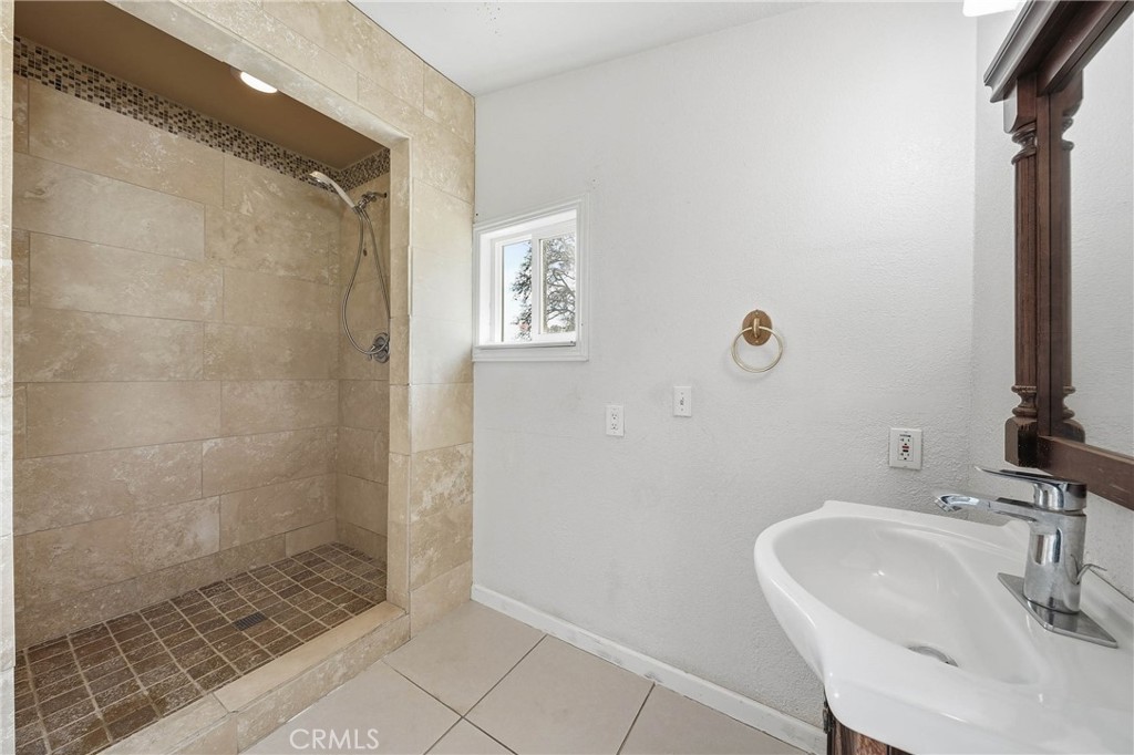 1335 Mountview Road Property Photo 33