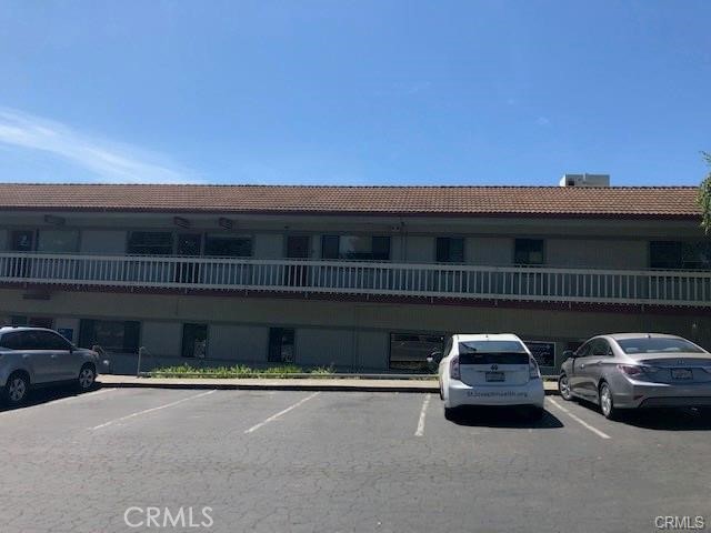 5150 Hill Road E Property Photo 3