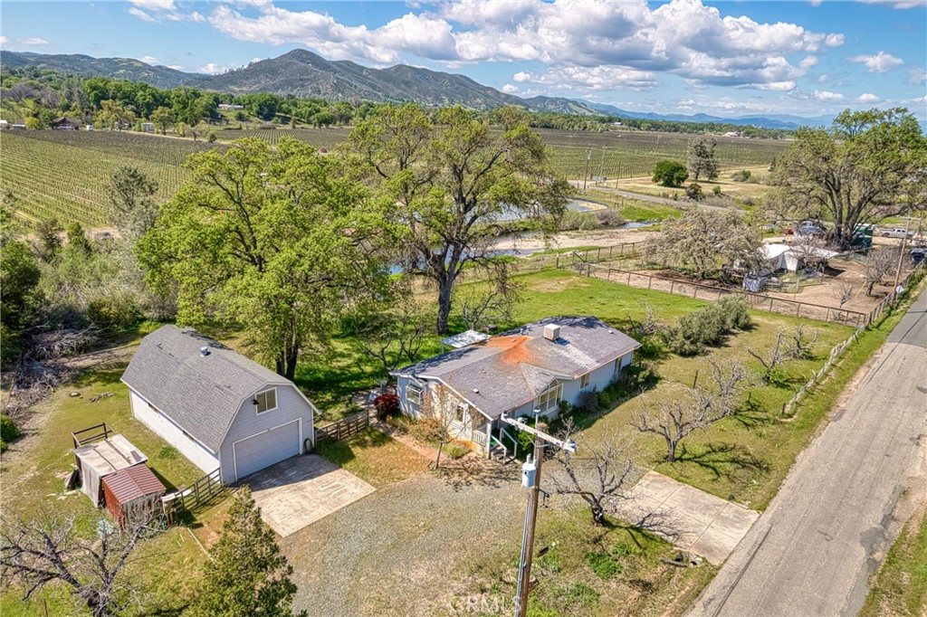 6841 Adobe Creek Road Property Photo 4