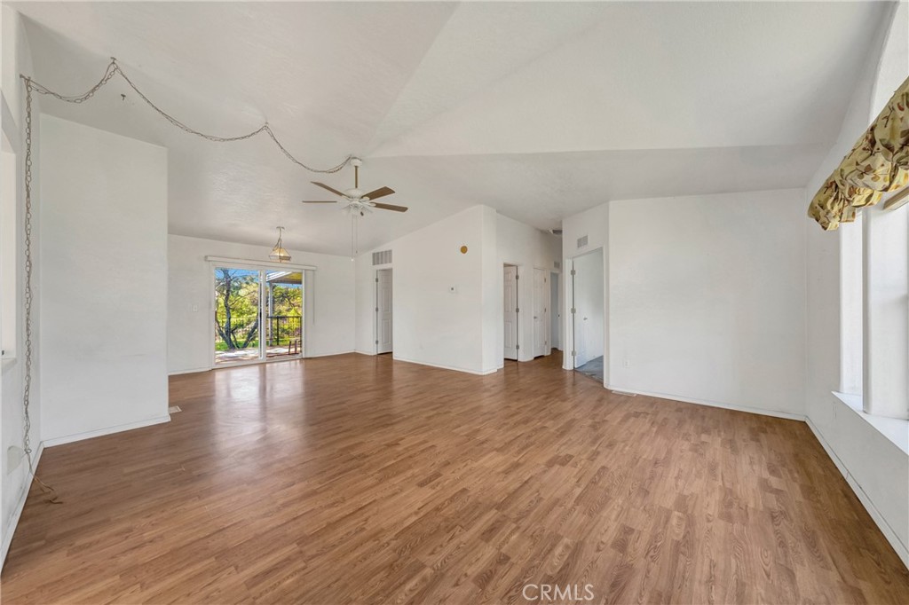 6841 Adobe Creek Road Property Photo 12