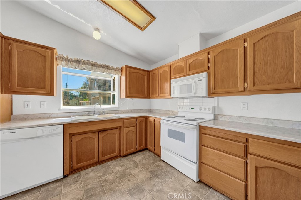6841 Adobe Creek Road Property Photo 19