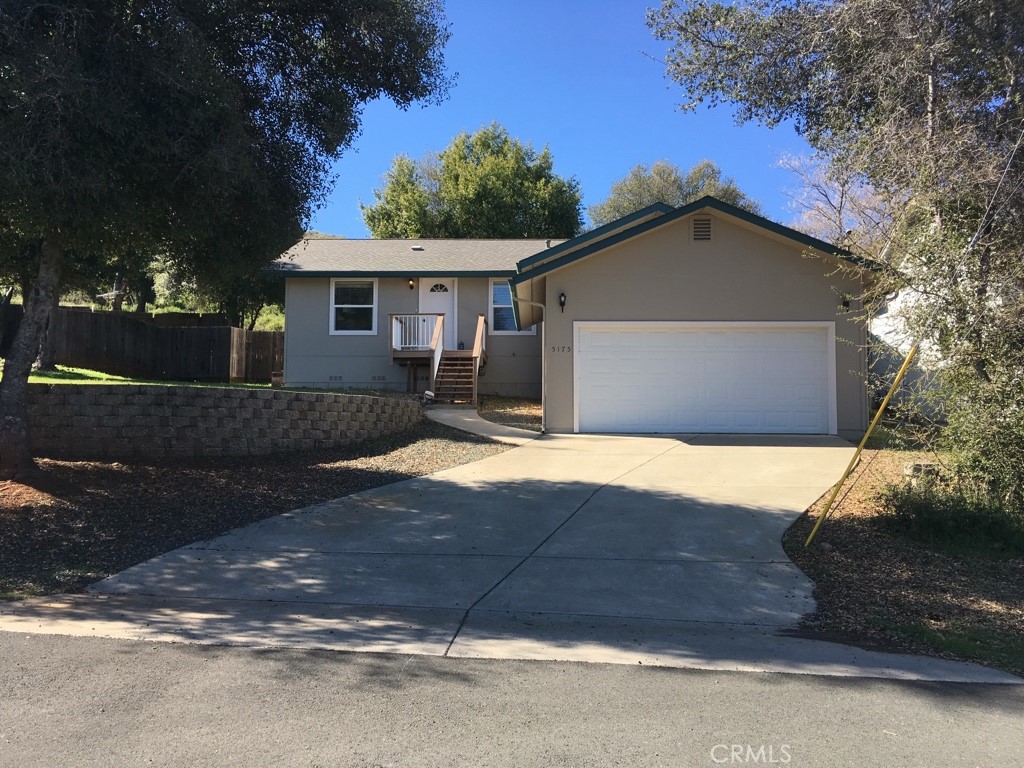 5175 Tomahawk Way Property Photo 1