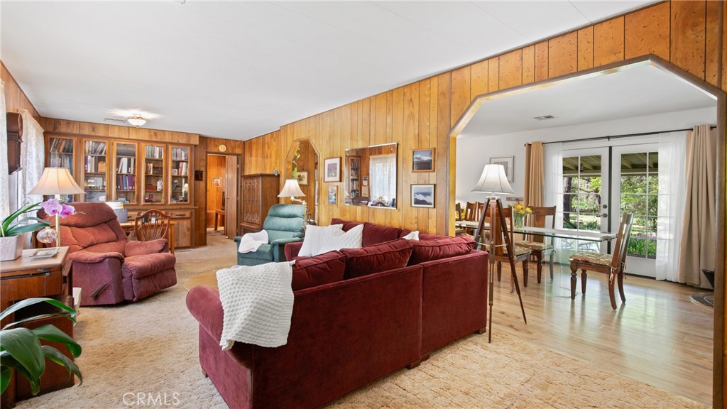 24019 Hilderbrand Road Property Photo 7