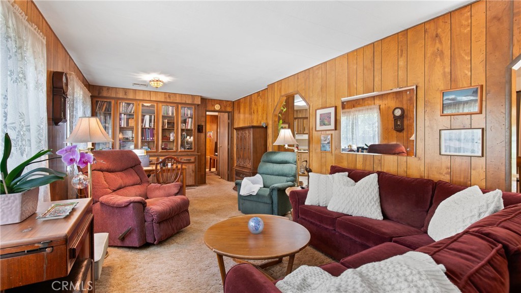 24019 Hilderbrand Road Property Photo 9