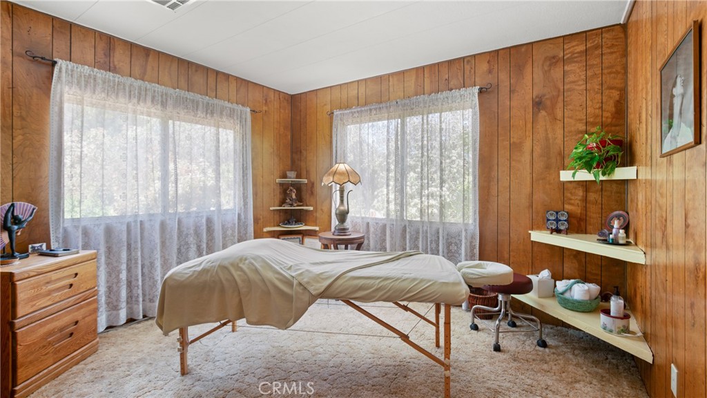 24019 Hilderbrand Road Property Photo 23