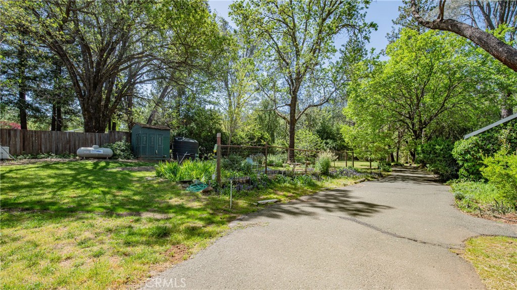 24019 Hilderbrand Road Property Photo 32