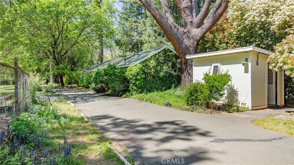 24019 Hilderbrand Road Property Photo 40
