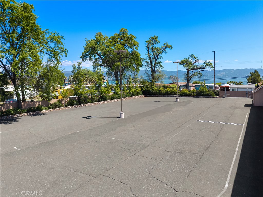 2773 Lakeshore Boulevard Property Photo 36