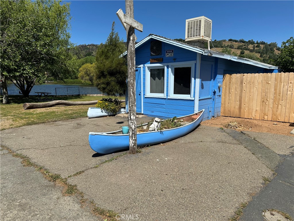 12700 Island Drive Property Photo 9