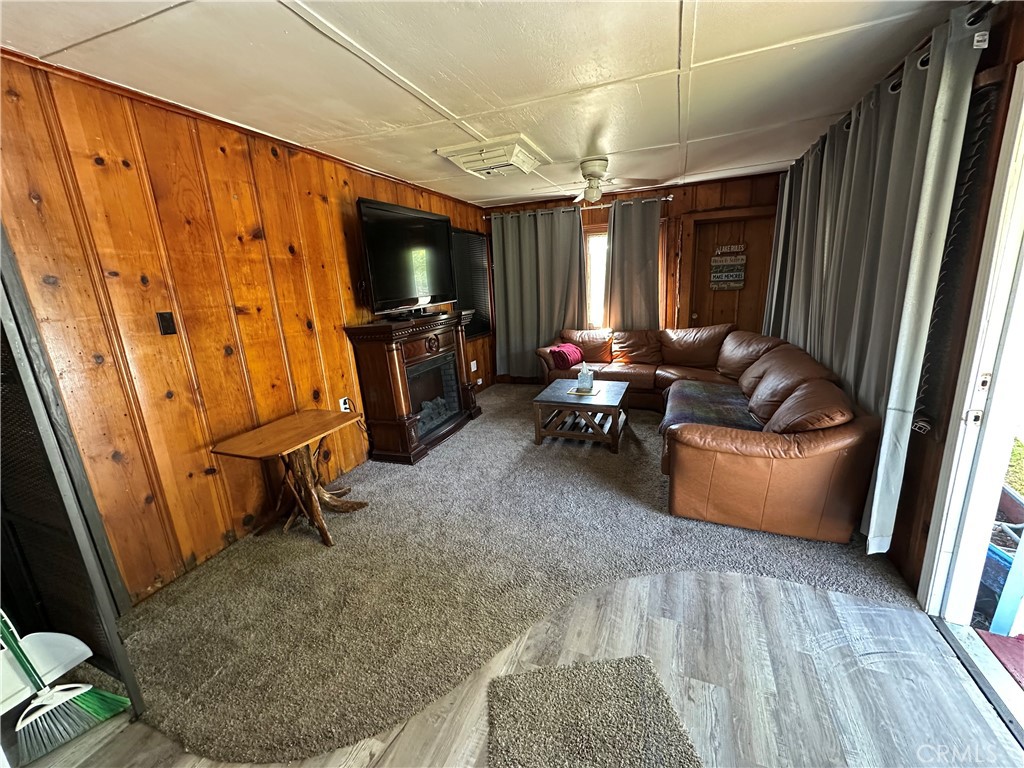 12700 Island Drive Property Photo 13