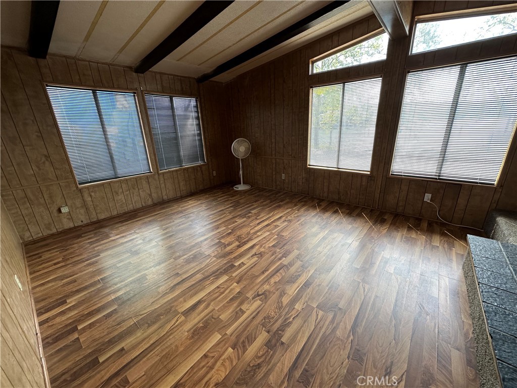 12700 Island Drive Property Photo 15
