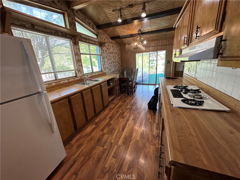 12700 Island Drive Property Photo 20