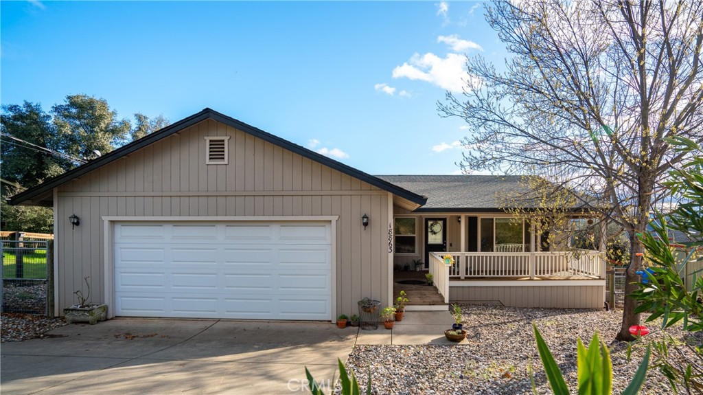 18863 Stonegate Road Property Photo 1