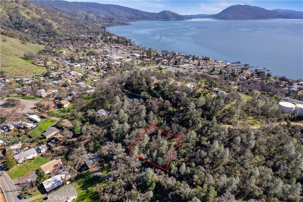7022 Black Oak Street Property Photo